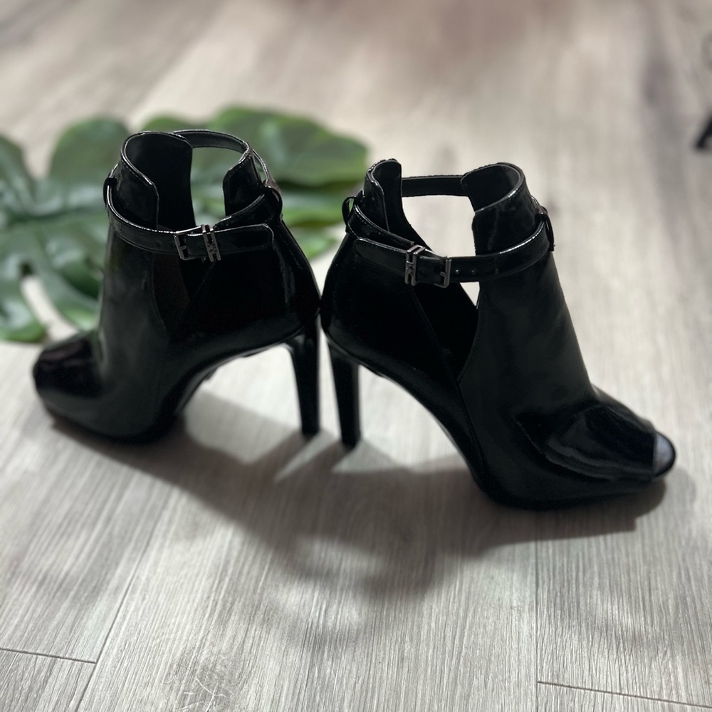 Michael Kors Lawson Open Toe Ankle Boot Patent Leather ✨brand new✨No box - Picture 9 of 12